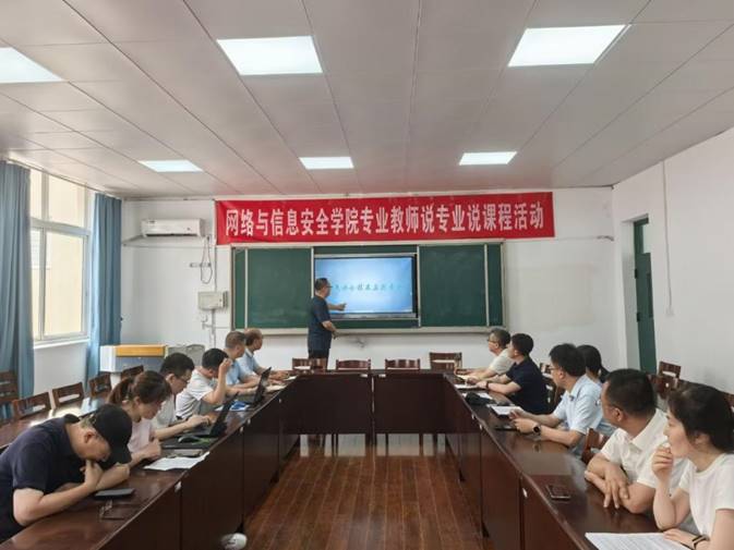 说明:D:\QQ\文件下载\71539321\nt_qq\nt_data\Pic\2025-07\Ori\145d6af52858120af4f374006e91b03e.jpg