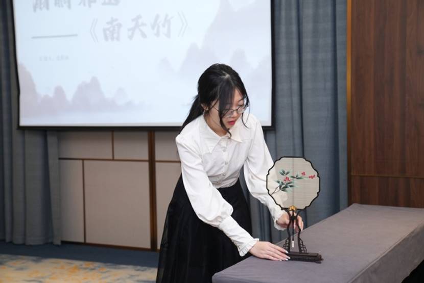 说明:https://www.jscst.edu.cn/_upload/article/images/36/d9/d37e6eb94ed0a3197d784762d197/8b4a3edc-ed45-44fa-bb80-c9733273d7a9.jpg